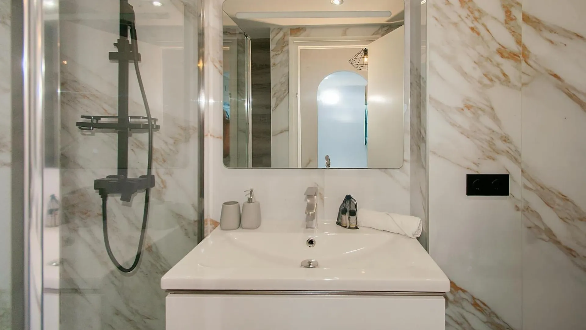 아파트 Welcs Apartamento 259 Emp Con Terraza Con Vista 엠푸리아브라바